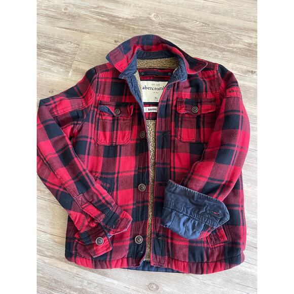 Vintage Y2K Abercrombie and Fitch Flannel fuax fur jacket red/navy